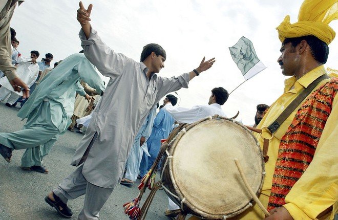 بسنت فیسٹول ڈھولچیوں کی خدمات نایاب; 8 سے 10 ہزار فی گھنٹہ کا ریٹ طے ہونا شروع