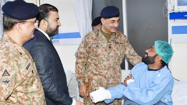 کسی بھی دہشت گرد اورسہولت کارکونہیں چھوڑا جائے گا: فیلڈ مارشل