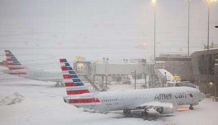 امریکہ میں تاریخ کا ممکنہ بدترین طوفان،2کروڑ سے زائد لوگوں کے متاثرہونے کا خدشہ، ہزاروں پروازیں منسوخ