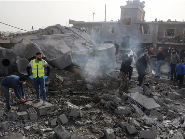 اسرائیل کا لبنان میں پناہ گزیں کیمپ پرحملہ، 10 افراد ہلاک، حماس کا ردعمل