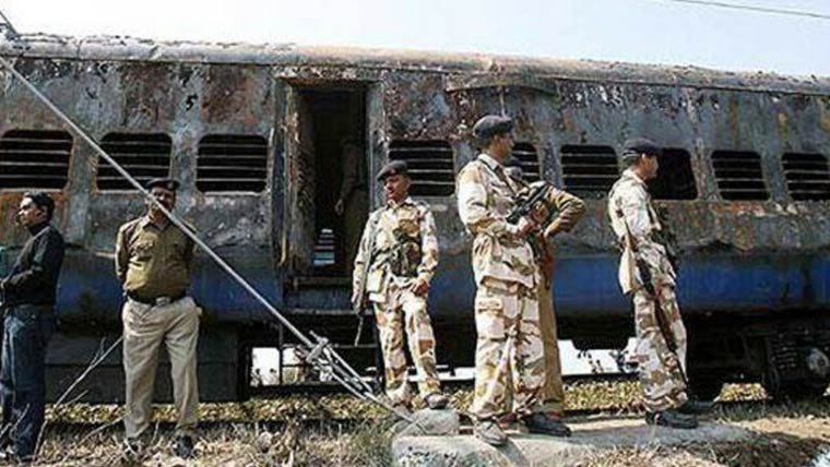 سانحہ سمجھوتہ ایکسپریس کو 18 برس بیت گئے، متاثرین کے غم آج بھی تازہ