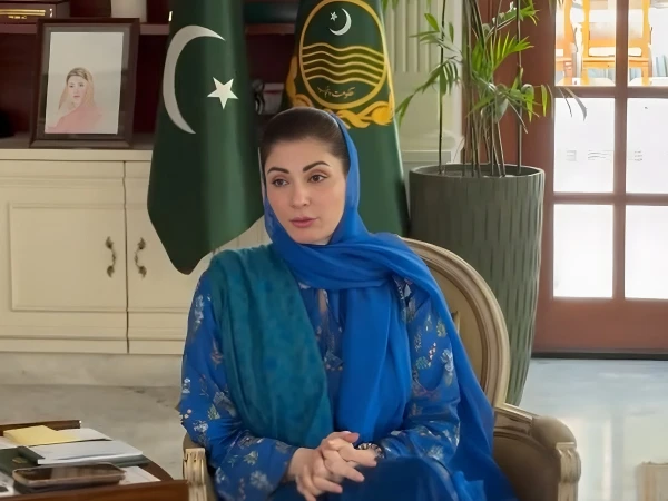 وزیراعلیٰ پنجاب کی پولیس اصلاحات کیلیے 3 ماہ کی ڈیڈ لائن، باڈی کیم اور آن لائن ایف آئی آر کا اعلان