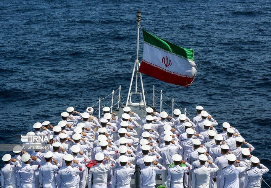 جنگی جہازڈوبنے پرایران کا شدید ردعمل ’امریکا کو اس کی بھاری قیمت چکانا پڑے گی‘