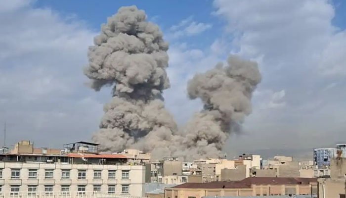 ایران کی کمرمیں چھرا گھونپا گیا، روس نے امریکا واسرائیلی حملوں کوجارحیت قراردیدیا