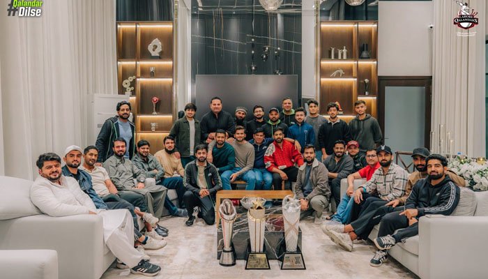 لاہور قلندرز کے کپتان شاہین آفریدی کے گھرساتھی کرکٹرز کیلئےافطارڈنرکا اہتمام