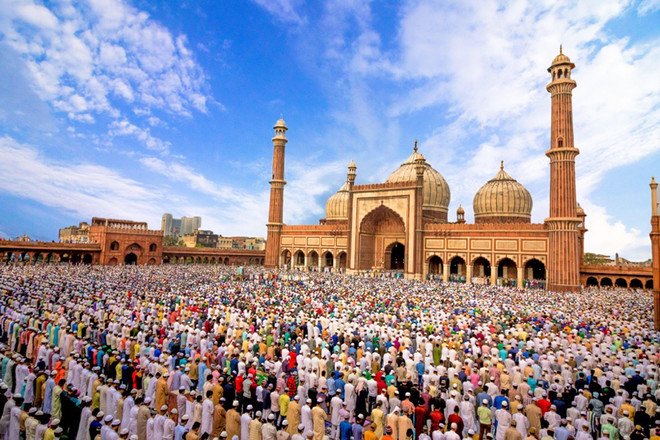 پاکستان کی سیاسی قیادت عیدالفطرکہاں منائے گی؟