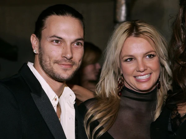 نشے کی حالت میں گاڑی چلانے پر پاپ اسٹار برٹنی اسپیئرز گرفتار