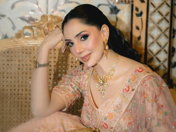 شادی سے ایک رات پہلے گھر سے بھاگ گئی تھی، معروف اداکارہ کا انکشاف