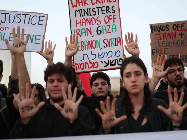 نیتن یاہو کے خلاف اسرائیلی شہری بھی سراپا احتجاج، جنگ فوری بند کرنے کا مطالبہ