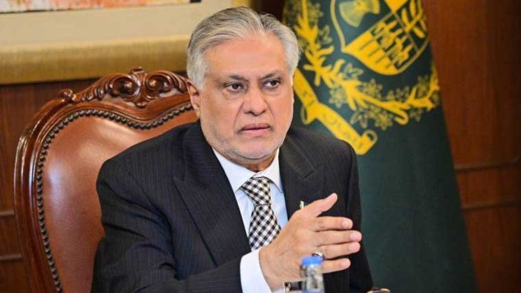 امید ہے امریکا،ایران امن کیلئے بات چیت اورجنگ بندی جاری رکھیں گے: اسحاق ڈار