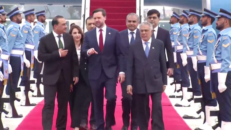 جے ڈی وینس کی قیادت میں امریکی وفد اسلام آباد پہنچ گیا