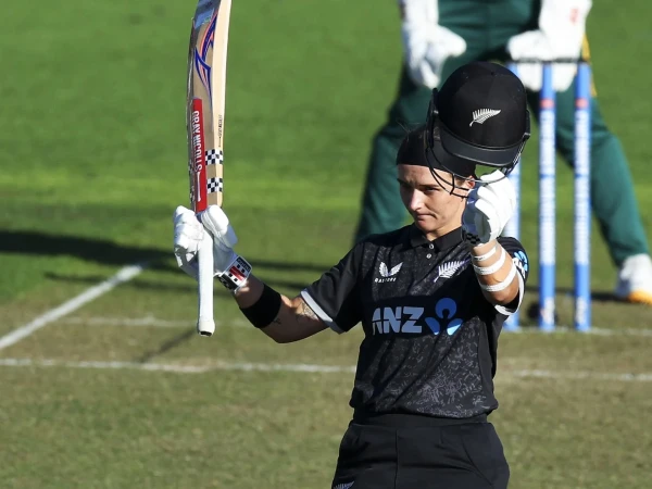 نیوزی لینڈ نےویمنزکرکٹ کی تاریخ میں نیا ریکارڈ قائم کردیا