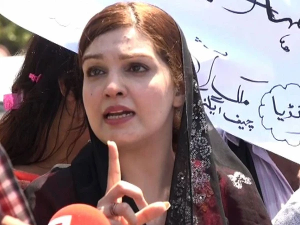 عالمی برادری کشمیرکے مزدوروں کی حالت زارکا نوٹس لے: مشعال ملک