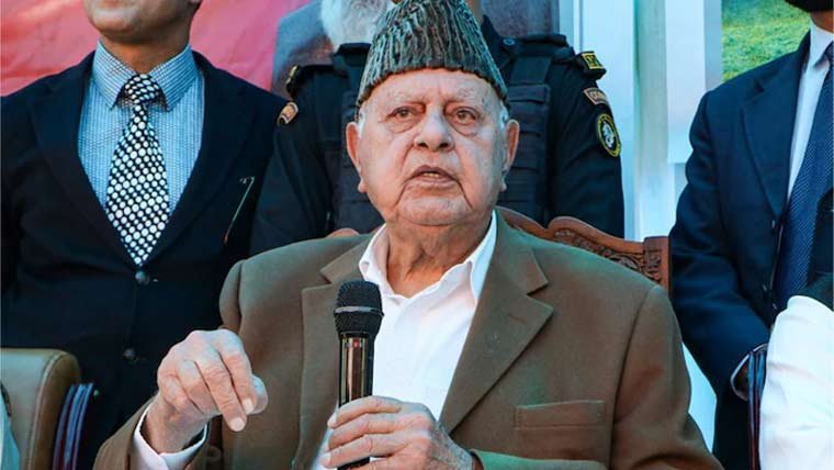 مقبوضہ کشمیرکےسابق وزیراعلیٰ نے پاکستان سے مذاکرات کی حمایت کردی