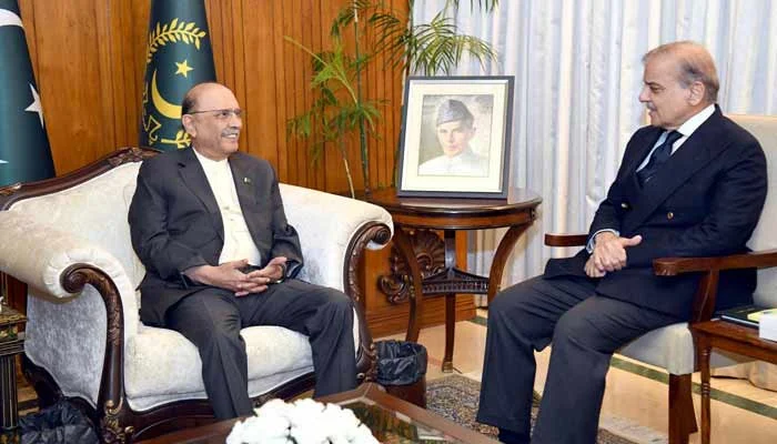 مسئلہ کشمیرحل کیے بغیرخطے میں استحکام ممکن نہیں: صدر، وزیراعظم