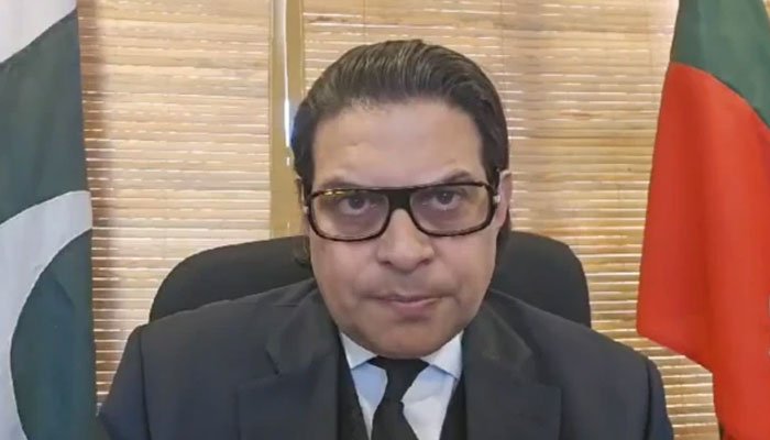 کے پی حکومت صرف 3 ماہ کا بجٹ پاس کریگی، بانی پی ٹی آئی سے ملاقات تک حتمی بجٹ پیش نہیں ہوگا: سلمان اکرم راجا