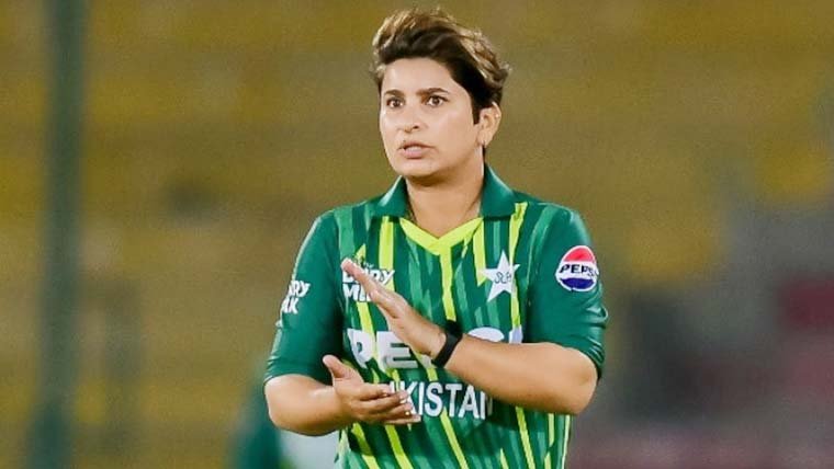 ندا ڈارنے پاکستان کرکٹ میں واپسی کا اعلان کر دیا