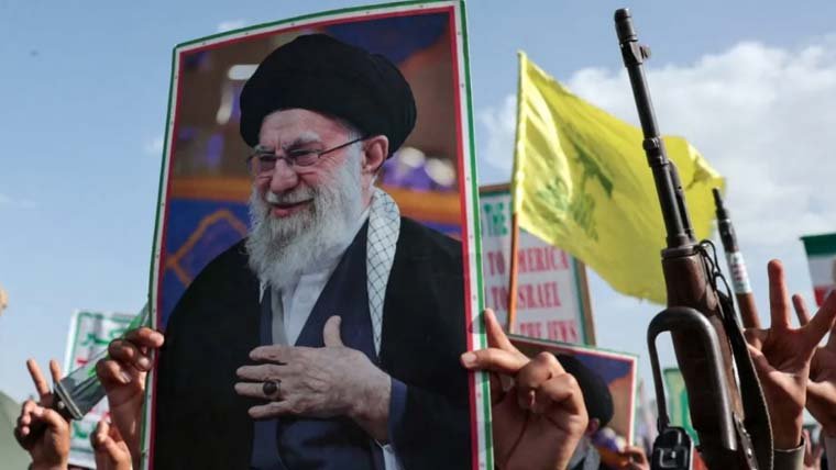 ایرانی سپریم نیشنل سکیورٹی کونسل کا آیت اللہ علی خامنہ ای کے خون کا بدلہ لینے کا اعلان