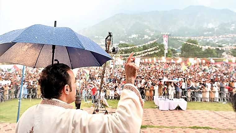 الیکشن میں ہمارا مینڈیٹ چرایا توآپکا تخت چھینیں گے : بلاول، پی ٹی آئی کی طرف بھی ہاتھ بڑھا دیا