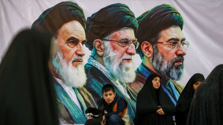شہید آیت اللہ علی خامنہ ای کی آخری رسومات ایران اورعراق میں ہوں گی