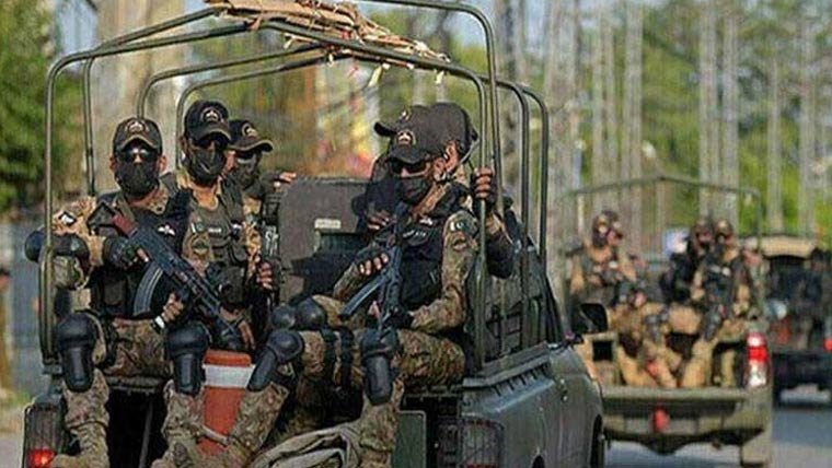 سکیورٹی فورسزکی بنوں اورمحلقہ علاقوں میں کارروائیاں، 24 خوارج ہلاک