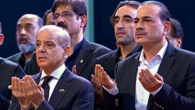 وزیر اعظم، فیلڈ مارشل اور پاکستانی وفد کی خامنہ ای کے جنازے میں شرکت، خراج عقیدت پیش