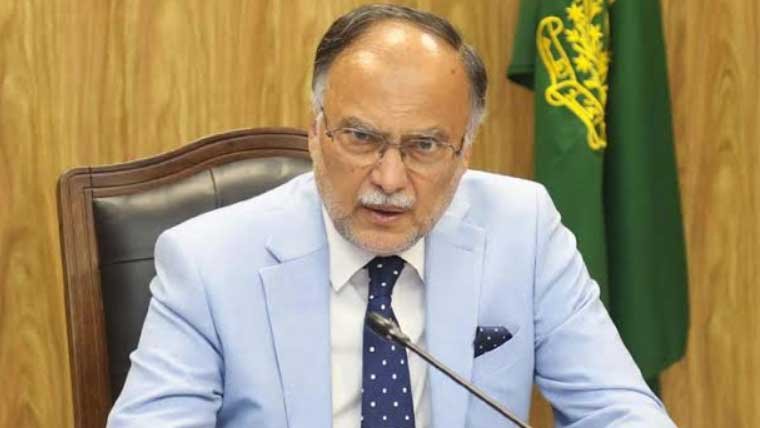 معرکہ حق میں عظیم فتح سے پاکستان کو دنیا میں نئی پہچان ملی: احسن اقبال