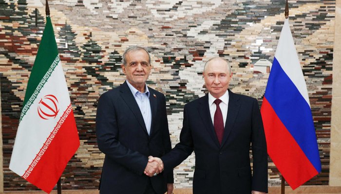 ایران اپنے مفادات اورآزادی کی لڑائی لڑ رہا ہے اور یہ دیکھ کر خوشی ہے: روسی صدر