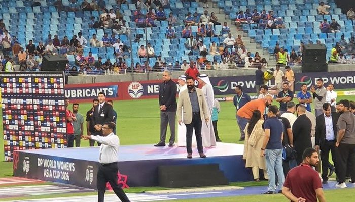 بھارت کی ہٹ دھرمی برقرار، ویمنز ٹیم کا بھی محسن نقوی سے ٹرافی لینے سے انکار
