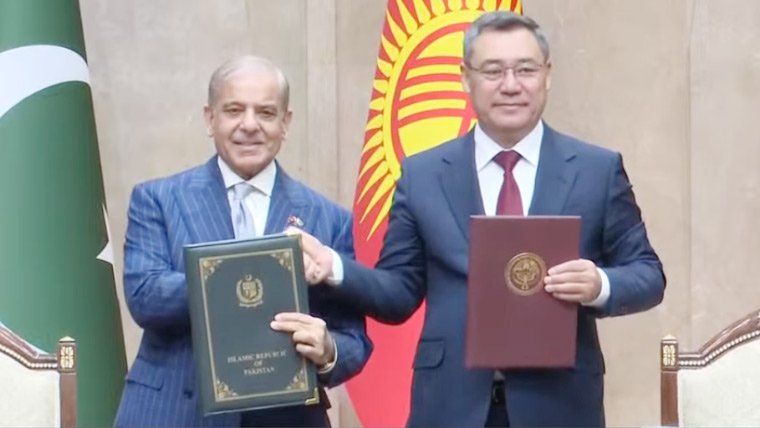 پاکستان اور کرغزستان کے درمیان مختلف شعبوں میں معاہدوں اور مفاہمتی یادداشتوں پردستخط