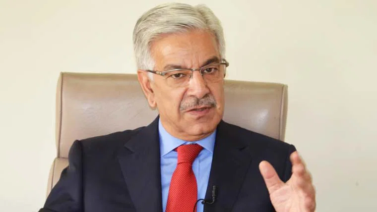 گورنرراج آخری آپشن، کوشش کر رہے ہیں اس طرف نہ جائیں: خواجہ آصف
