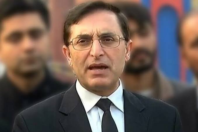 مولانا اچھا کردارادا کریں گے،ہم اب بھی مذاکرات کیلئے تیار ہیں: بیرسٹر گوہر
