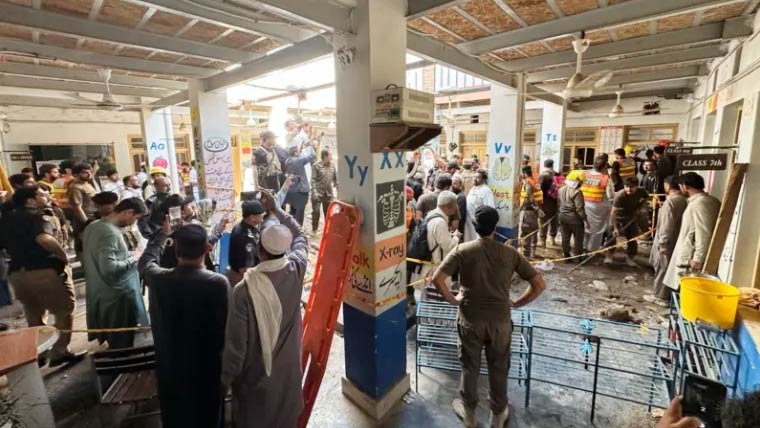 پشاور: دیرکالونی میں سکول حادثے کا مقدمہ درج، مالکان اورٹھیکیدار نامزد
