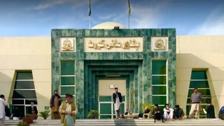 کے پی میں گورنر راج اورایمرجنسی کے نفاذ کیخلاف درخواستیں سماعت کیلئے مقرر