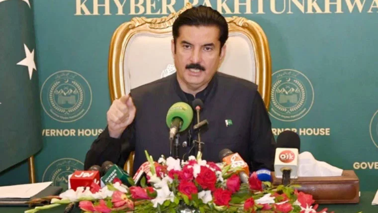 وفاق کے ساتھ چلیں گے، سب صوبوں کے ساتھ ایک پیج پر ہوں گے: فیصل کریم کنڈی
